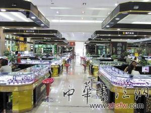 冷清的市場(chǎng)。