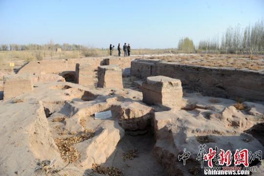 圖為甘肅黑水國(guó)遺址考古現(xiàn)場(chǎng)。　楊艷敏　攝