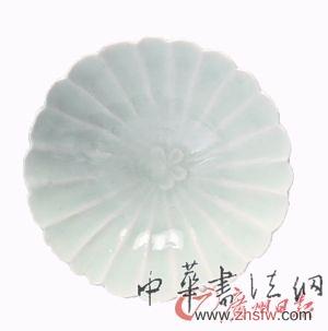 南宋景德鎮(zhèn)印花菊瓣紋碗