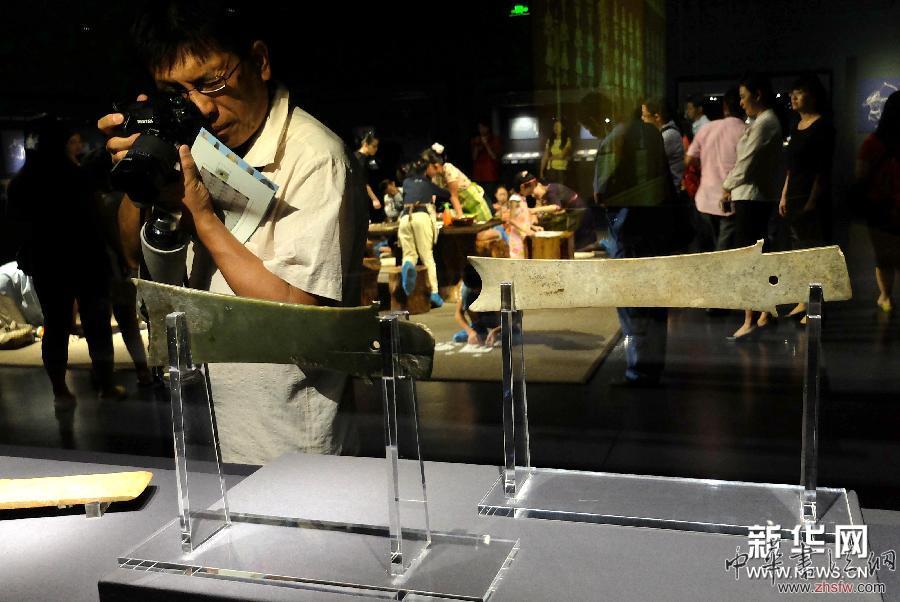 魯浙博物館合作展出300余件新石器時代玉器 圖 (文化)(1)魯浙博物館合作展出300余件新石器時代玉器