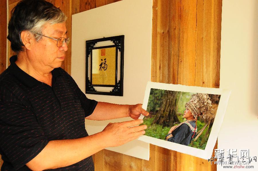 在非遺傳承地尋找有靈魂的手工數(shù)碼紙 組圖 (行走中國(guó)·圖文互動(dòng))(3)在非遺傳承地尋找有靈魂的手工數(shù)碼紙