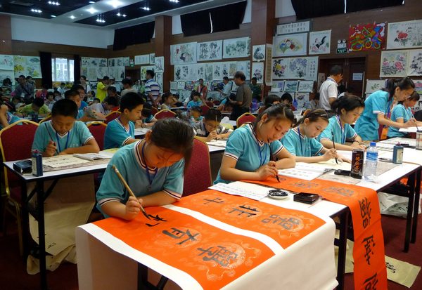 第八屆墨彩杯青少年兒童書畫作品電視網(wǎng)絡展決賽揭曉