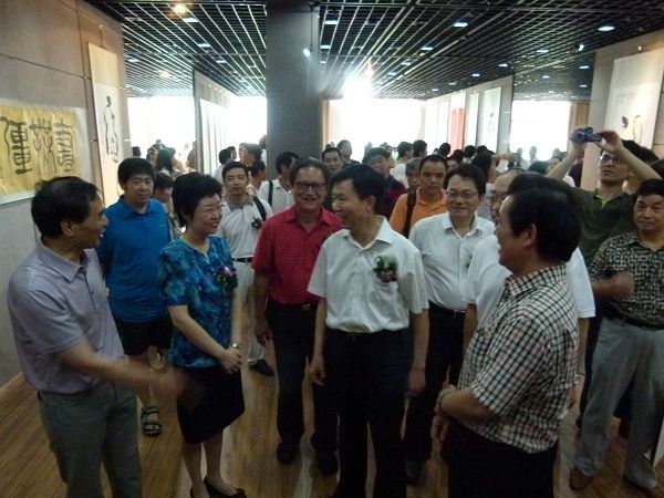 閔祥德2011宜興書法展開幕