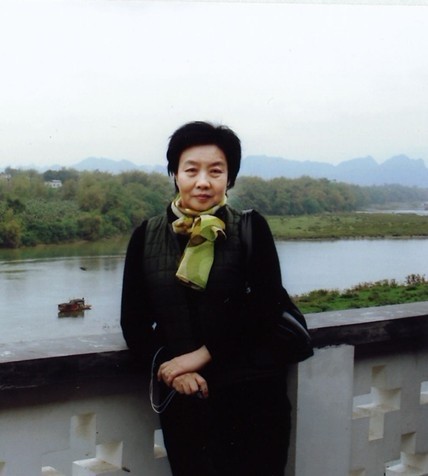 讓藝術(shù)浸潤(rùn)心靈———訪中國(guó)書法家協(xié)會(huì)副主席張改琴