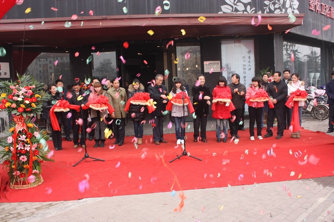 趙勇、劉仰濤、郭杰書法作品亮相濟寧