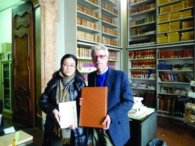 赴那不勒斯辦展講學 孫曉云書法傾倒異域觀眾