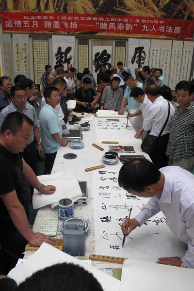 “隴風(fēng)秦韻”九人書(shū)法展在西安長(zhǎng)慶大廈開(kāi)展