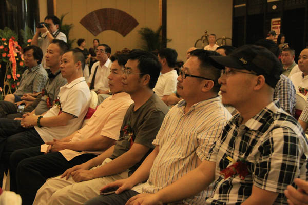 8壹油畫展在長安美術(shù)館開幕