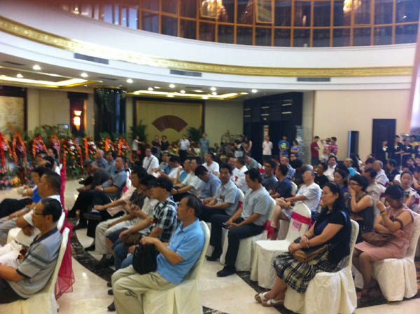 8壹油畫展在長安美術(shù)館開幕