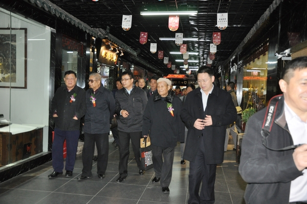 書法報(bào)首任社長(zhǎng)孫方先生90歲捐贈(zèng)90件作品