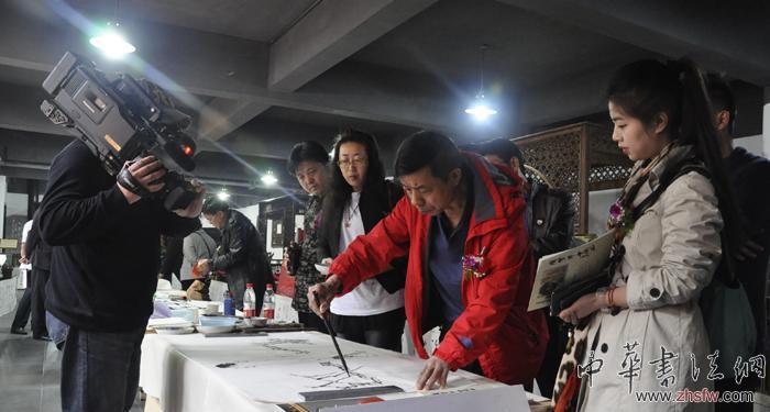 點(diǎn)擊瀏覽下一頁