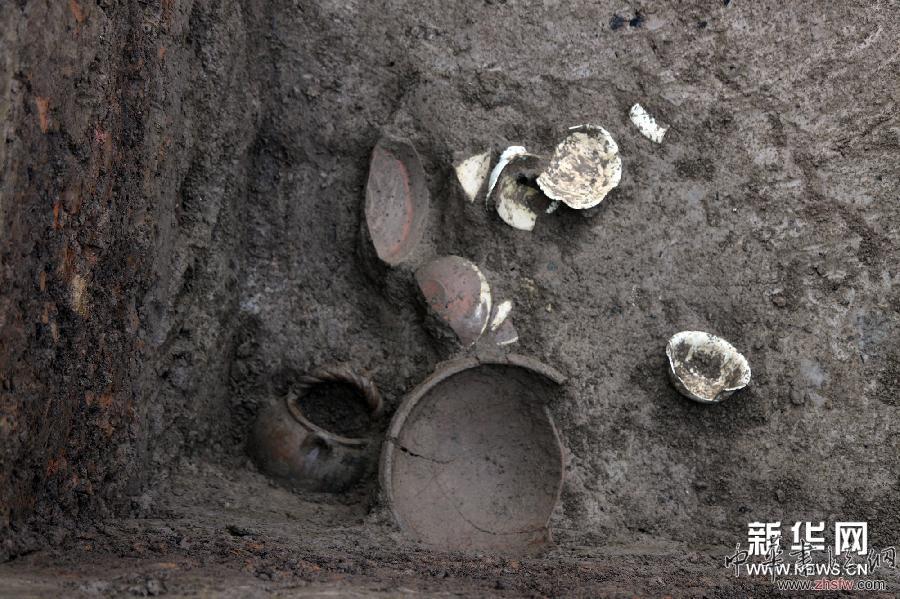 （文化）（3）重慶發(fā)掘出唐宋古城 陶制下水管連通居民家