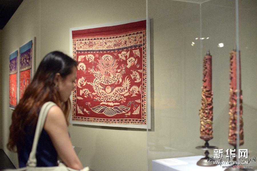 （XHDW）（3）新加坡舉行土生華人峇迪桌幃展