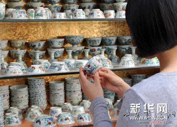 (晚報)(2)“雞缸杯”熱銷景德鎮(zhèn)