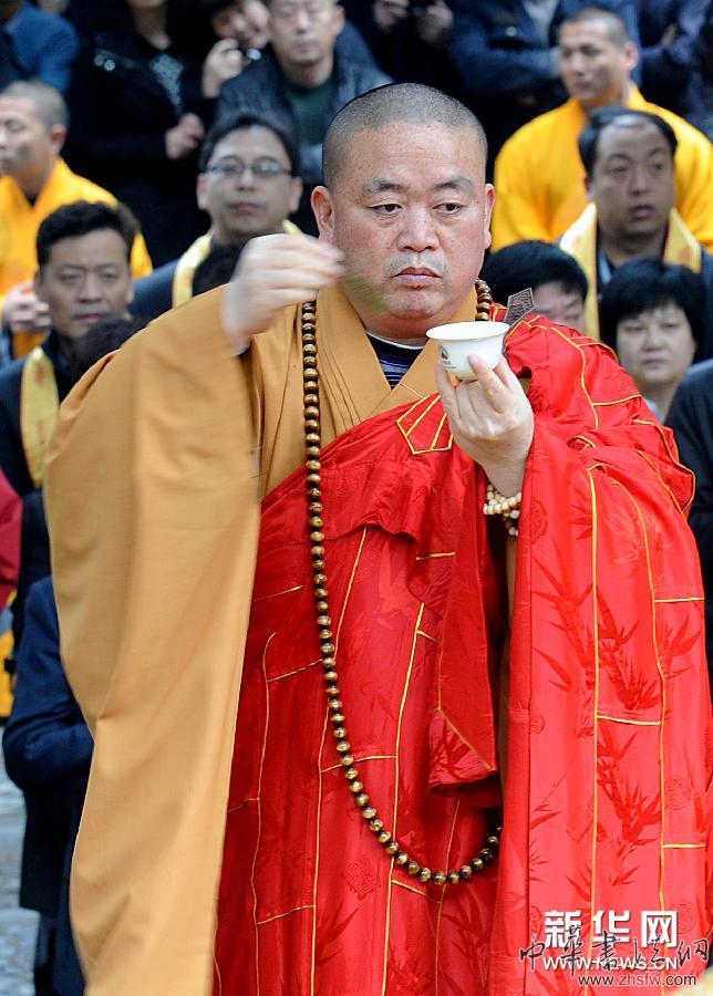 （晚報）（3）嵩山少林寺受贈首部完整《大藏經(jīng)》