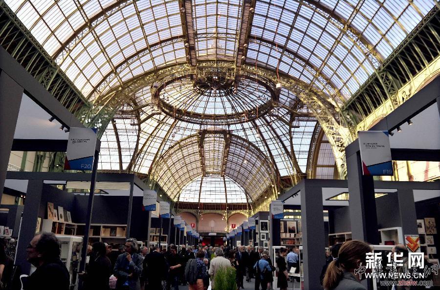 第41屆國際古書善本展在巴黎開幕 圖 (國際)(1)第41屆國際古書善本展在巴黎開幕