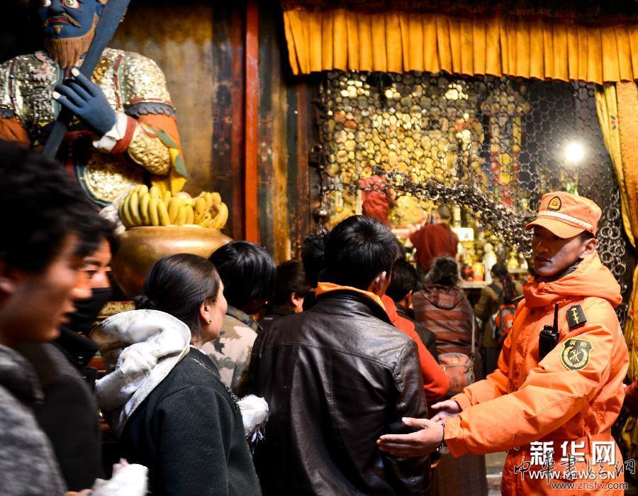西藏拉薩:為小昭寺鑄就堅實“防火墻” 圖 (新華網(wǎng))西藏拉薩:為小昭寺鑄就堅實“防火墻”