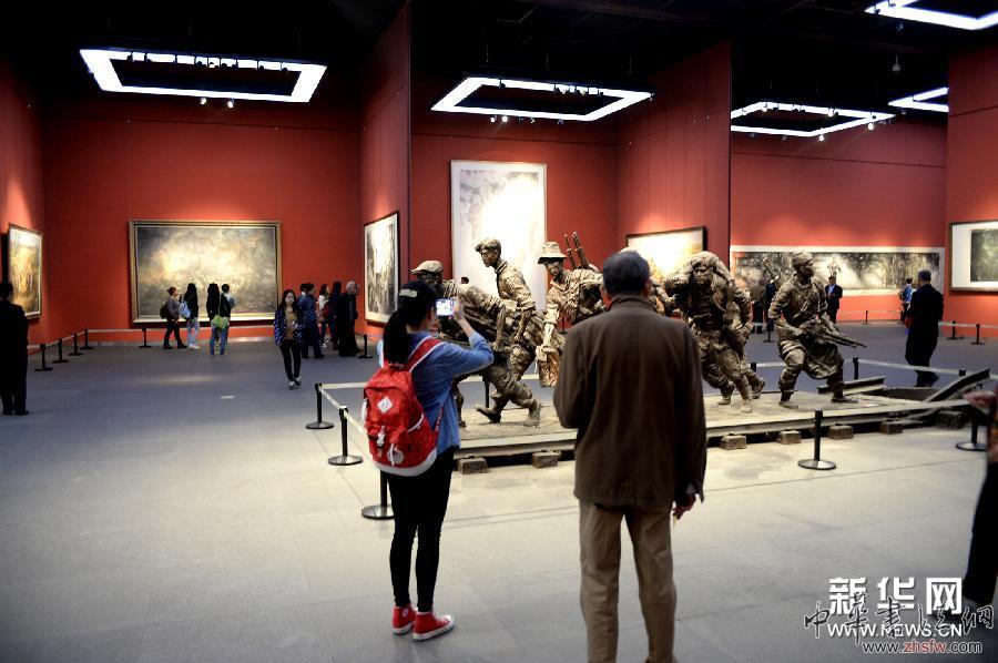 山東省重大歷史題材美術(shù)作品展舉行 組圖 (文化)(3)山東省重大歷史題材美術(shù)作品展在濟(jì)南舉行