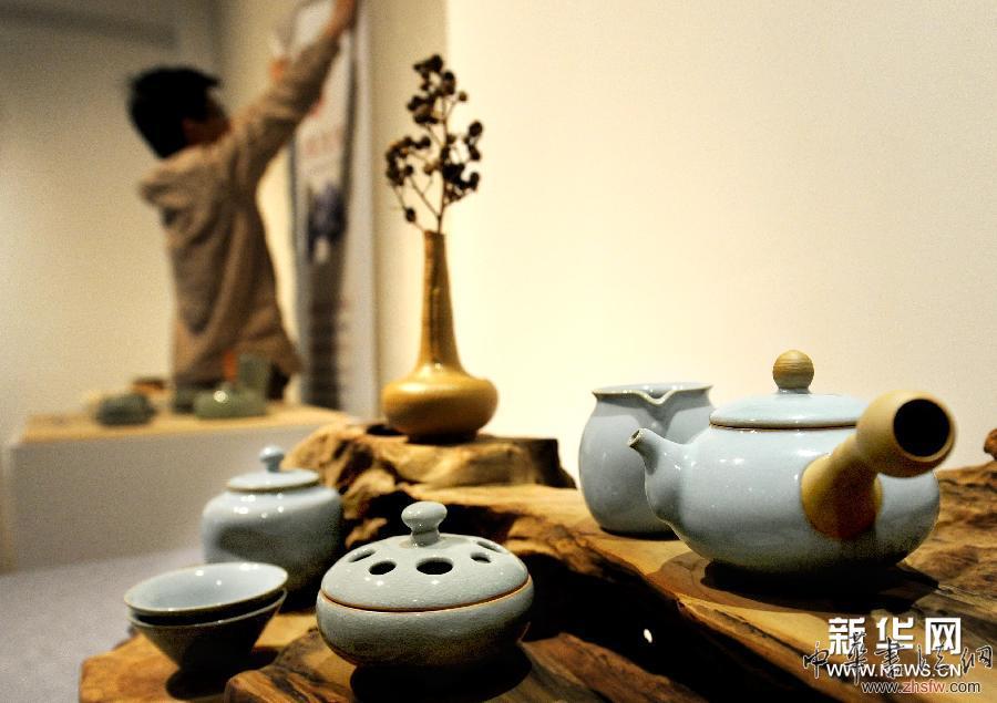 茶陶精品亮相河南陶瓷館 圖 (晚報)(4)茶陶精品亮相河南陶瓷館