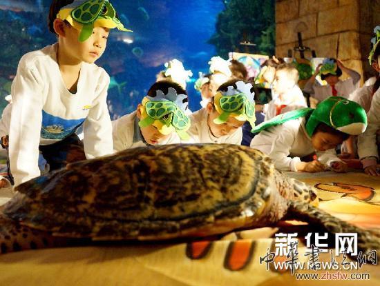 (社會(huì))(1)“愛(ài)海洋·愛(ài)環(huán)保”書畫大賽在京啟動(dòng)