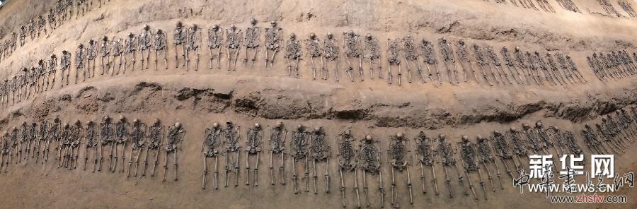 （社會(huì)）（1）走進(jìn)吉林遼源礦工墓歷史展館