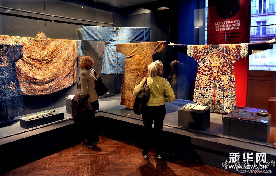 （國際）（4）中國藝術(shù)珍品展在巴黎舉行