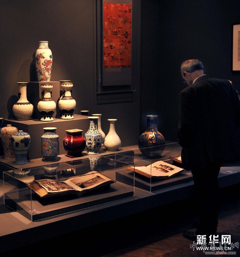 中國(guó)藝術(shù)珍品展在巴黎舉行 圖 (國(guó)際)(7)中國(guó)藝術(shù)珍品展在巴黎舉行