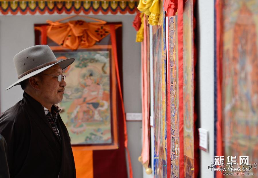 （文化）（1）西藏：噶瑪噶赤派唐卡精品首次公展