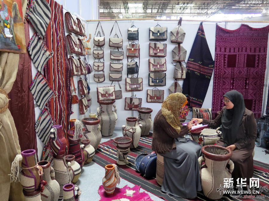 （國(guó)際）（2）突尼斯全國(guó)手工制品展開(kāi)幕