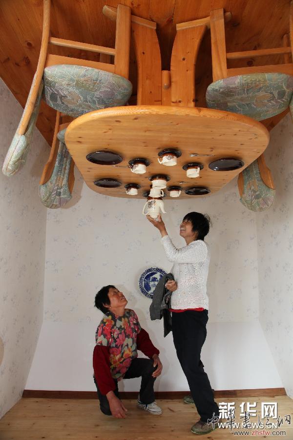 #（社會(huì)）（3）波蘭倒置屋上海開(kāi)門(mén)迎客