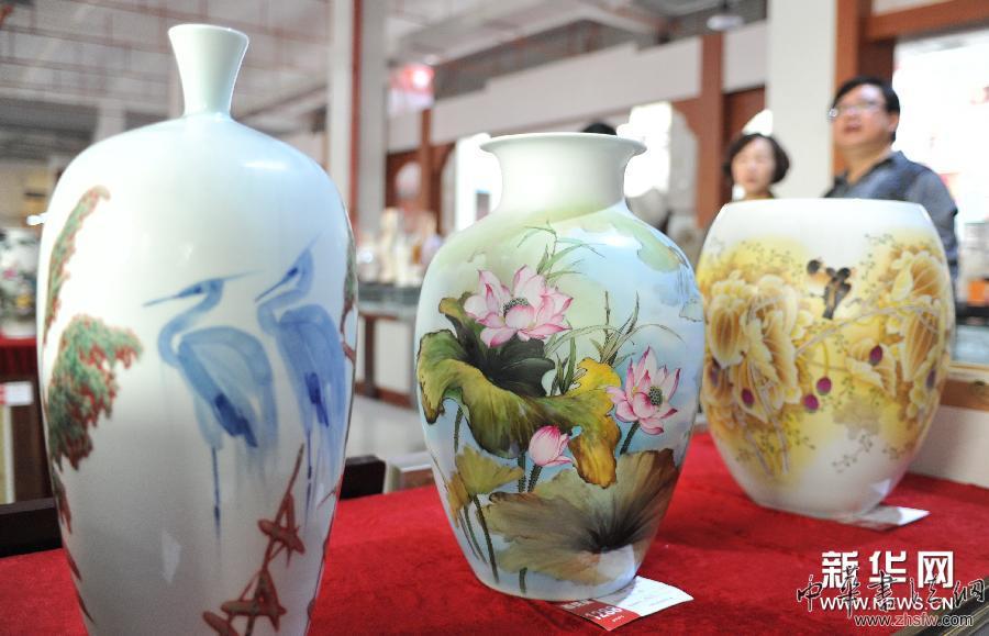 第九屆中國(莆田)海峽工藝品博覽會開幕 圖 (服務(wù)專線)(1)第九屆中國(莆田)海峽工藝品博覽會開幕