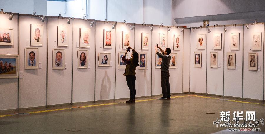 第十屆中國(guó)國(guó)際動(dòng)漫節(jié)在杭州開(kāi)幕 圖 (文化)(2)首屆中國(guó)國(guó)際漫畫(huà)展在杭州舉行