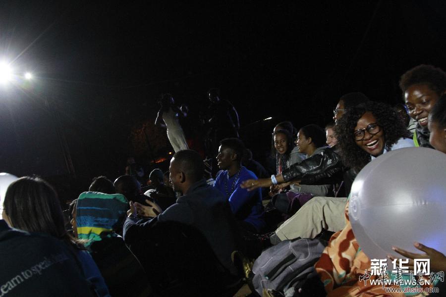 （晚報）（4）津巴布韋哈拉雷國際藝術(shù)節(jié)開幕