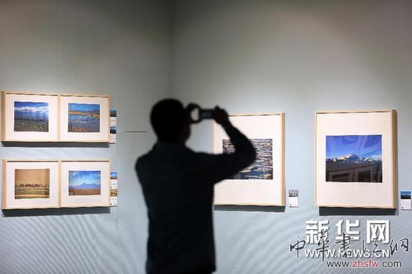 #(服務(wù)專線)(2)季葉海極地攝影作品展開幕