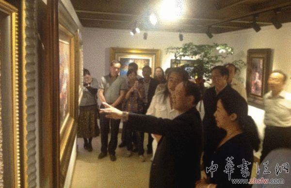 曹勇國(guó)際藝術(shù)館在信陽(yáng)開(kāi)館