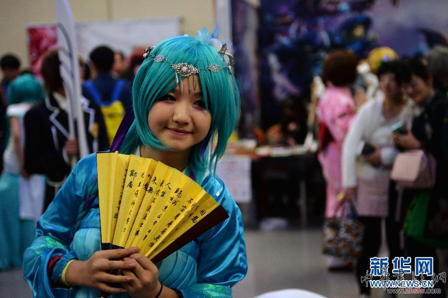 （晚報(bào)）（1）蘭州：&ldquo;五一&rdquo;小長(zhǎng)假里動(dòng)漫狂歡