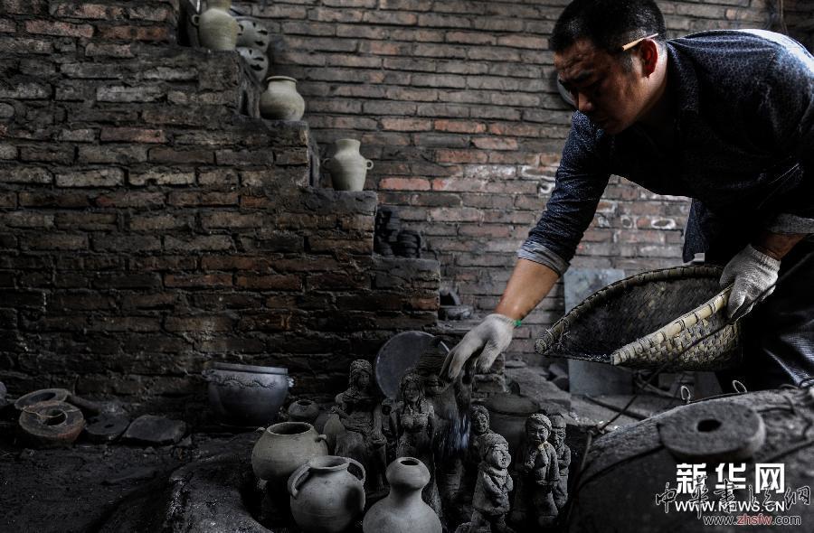 （文化）（6）滎經(jīng)砂器：土與火的洗煉