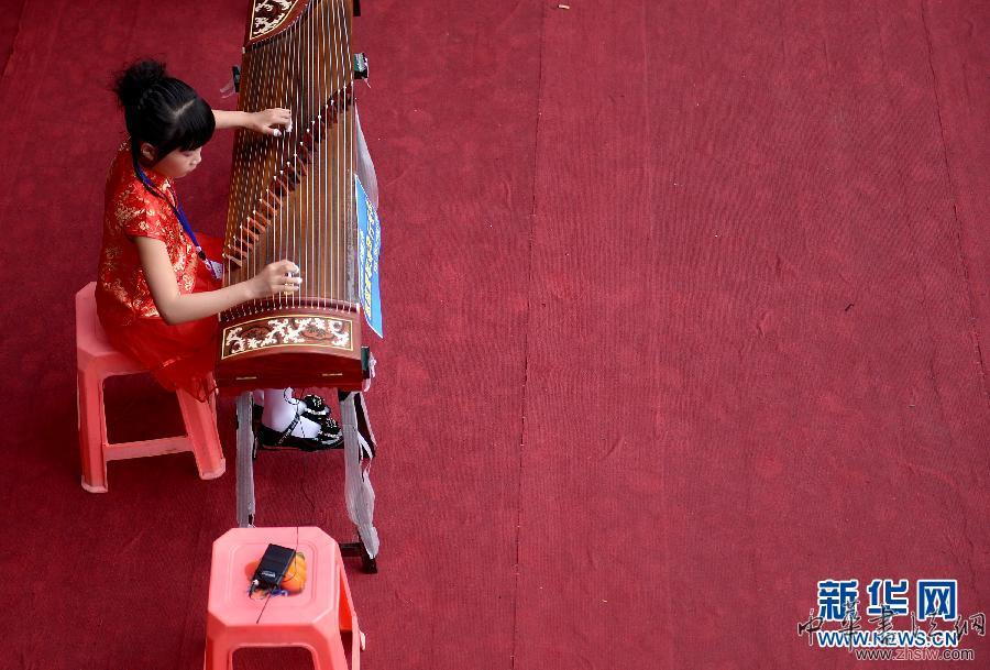 #（社會）（4）吊腳樓前賽才藝