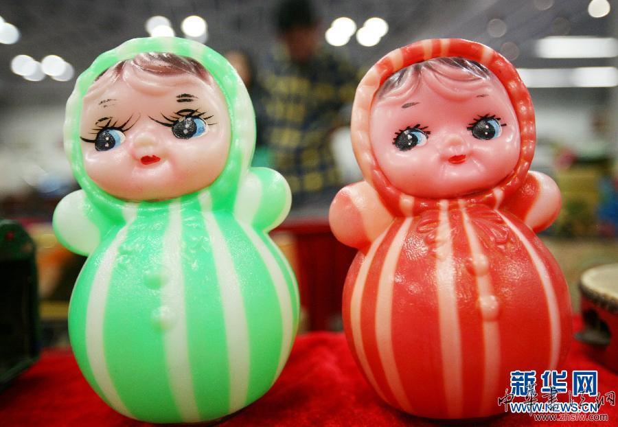 南京舉行“老物件”展 組圖 #(文化)(1)南京舉行“老物件”展