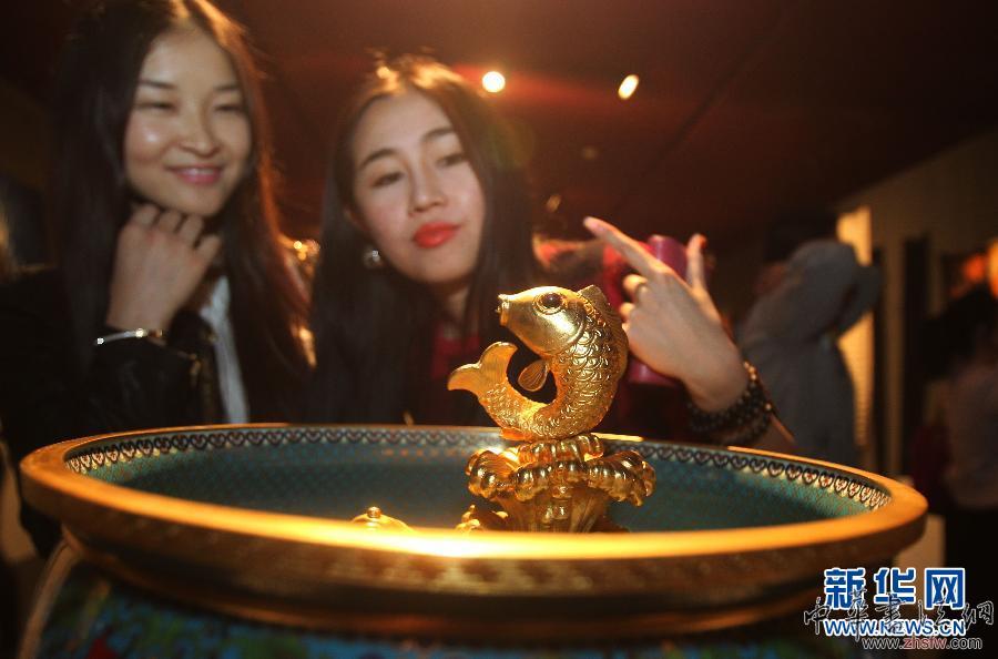 國家大劇院舉行中國當(dāng)代工藝美術(shù)優(yōu)秀作品展 #(晚報)(4)國家大劇院舉行中國當(dāng)代工藝美術(shù)優(yōu)秀作品展