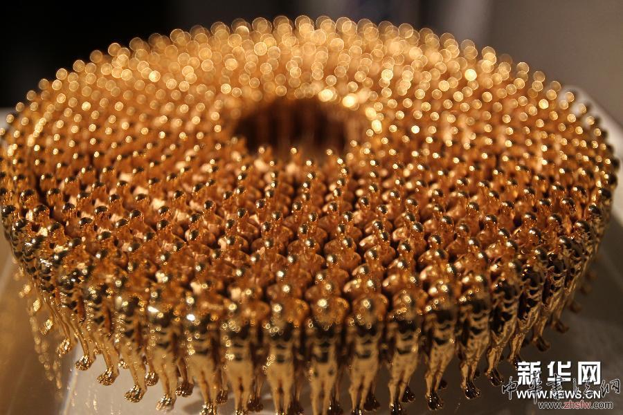 #（晚報）（2）國家大劇院舉行中國當(dāng)代工藝美術(shù)優(yōu)秀作品展