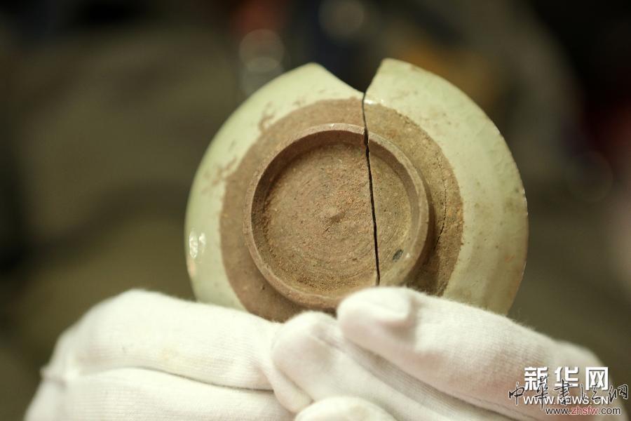 #（文化）（2）千手觀音腹中&ldquo;暗格&rdquo;再現(xiàn)歷史遺物