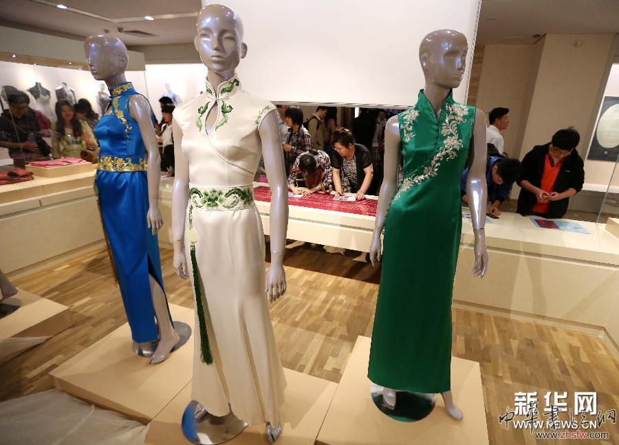 #（社會）（1）&ldquo;中國百年旗袍展&rdquo;亮相南京