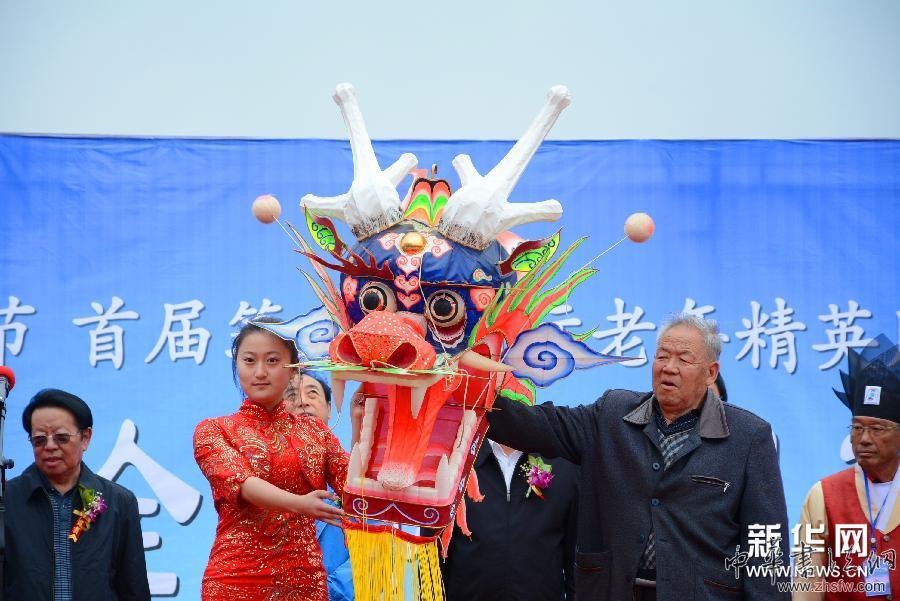 #（晚報）（1）吉林舉辦風箏文化藝術節(jié) 五百風箏大比拼