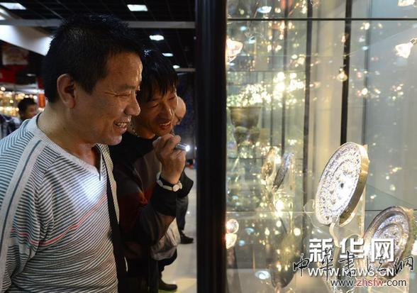 (文化)(2)第五屆全國民辦博物館藏品博覽會西安舉行