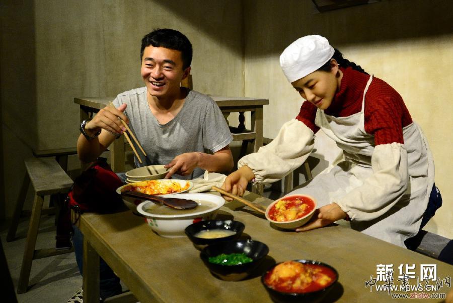 甘肅武都:時(shí)空交匯展現(xiàn)非遺文化 組圖 (晚報(bào))(1)甘肅武都:時(shí)空交匯展現(xiàn)非遺文化