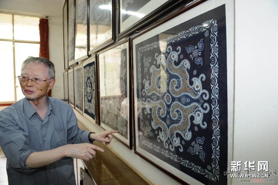 （晚報(bào)）（1）走進(jìn)貴州最大的民間蠟染展覽館