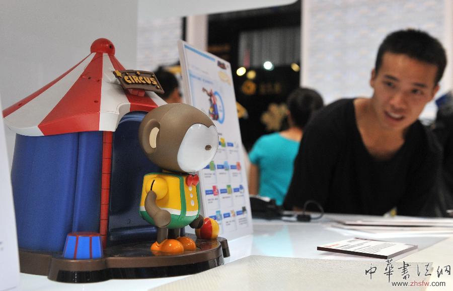 （經(jīng)濟(jì)）（2）中國(guó)&mdash;南亞博覽會(huì)特色商品琳瑯滿目