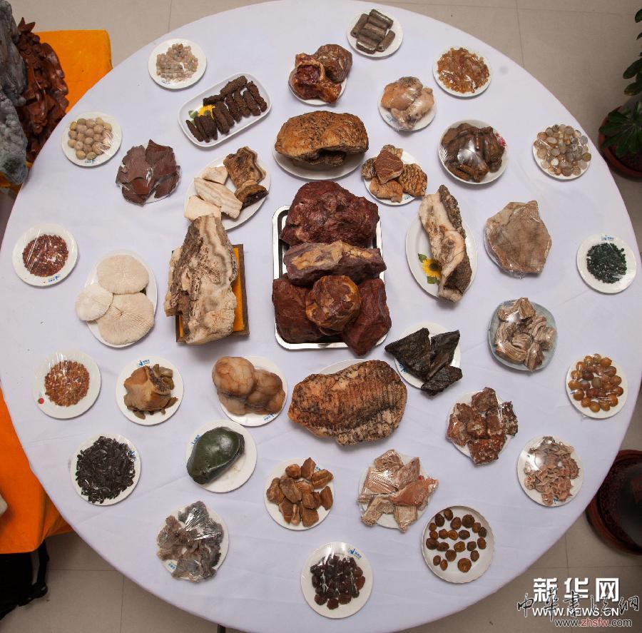 惟妙惟肖的“石頭宴” 組圖 (服務專線)(2)惟妙惟肖的“石頭宴”