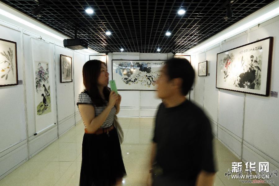 （晚報(bào)）（1）&ldquo;居大寧水墨鴨全聚德展&rdquo;在京亮相